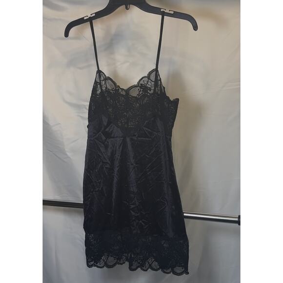 Victoria's Secret Other - Victoria Secret Gold Tag 1990s UNKNOWN SIZE (M?)